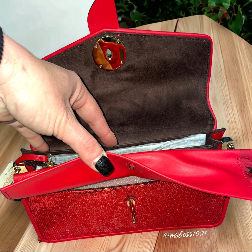 ULTRA RARE Michael Kors Greenwich Md Conv Shoulder Bag in Crimson NWT - Picture 6 of 9